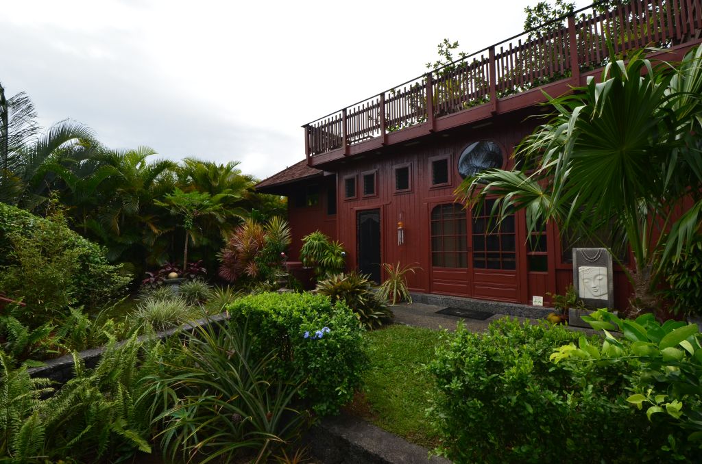 Bali House & Bali Cottage In Hawaii, United States | Glamping.com